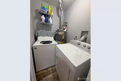 13 Middlesex Boulevard, Old Bridge Township, NJ 07735 - Photo 9