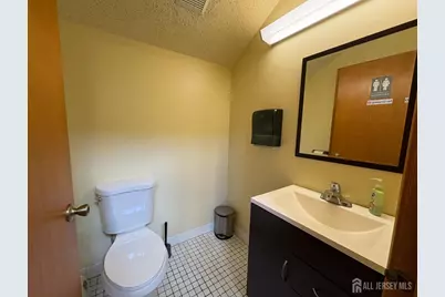 88 Brunswick Woods Drive, East Brunswick Township, NJ 08816 - Photo 5