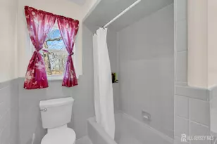 22 Ellison Ave, Edison, NJ 08820 - Photo 17