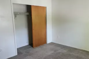 10 Nicholas Ct, Spotswood, NJ 08884 - Photo 15