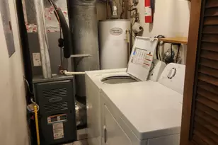 10 Nicholas Ct, Spotswood, NJ 08884 - Photo 9