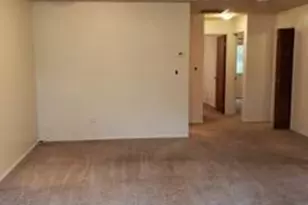 10 Nicholas Ct, Spotswood, NJ 08884 - Photo 5