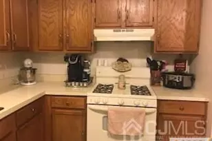 10 Nicholas Ct, Spotswood, NJ 08884 - Photo 3