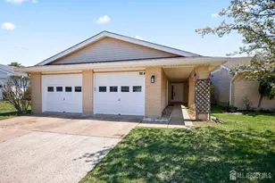 701 Croydon Rd, Monroe Township, NJ 08831 - Photo 33