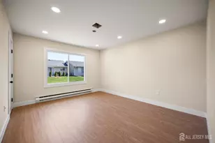 701 Croydon Rd, Monroe Township, NJ 08831 - Photo 23