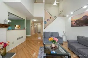 108 Eastwick Ct, Hillsborough Township, NJ 08844 - Photo 5