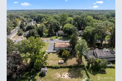 9 Denise Avenue, East Brunswick Township, NJ 08850 - Photo 39