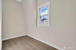 101 Morrisey Ave, Avenel, NJ 07001 - Photo 21