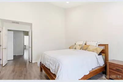 55 Woods Edge Court, Sayreville, NJ 08859 - Photo 13