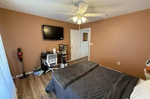 15 Sutton Pl, Helmetta, NJ 08828 - Photo 13