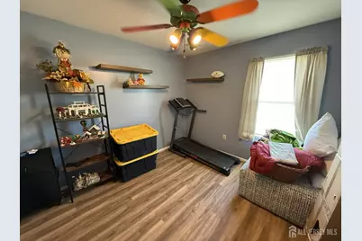 15 Sutton Place, Helmetta, NJ 08828 - Photo 11