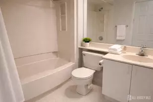 2308 Candlelight Ct, Helmetta, NJ 08828 - Photo 9