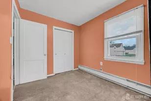 17 Hillcrest Ave, Edison, NJ 08817 - Photo 9