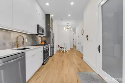 20 Van Nostrand Avenue #1, Jersey City, NJ 07305 - Photo 3