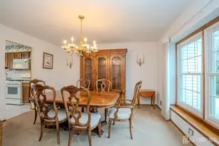 15 Lynn Ct, North Brunswick Township, NJ 08902 - Photo 5