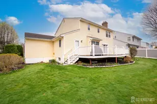 15 Lynn Ct, North Brunswick Township, NJ 08902 - Photo 31