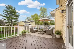 15 Lynn Ct, North Brunswick Township, NJ 08902 - Photo 29