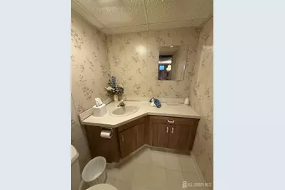 15 Cutter Avenue, Edison, NJ 08820 - Photo 13
