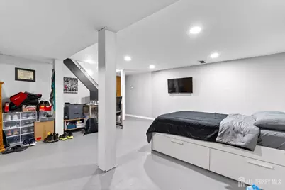 315 Herbert Avenue, Old Bridge Township, NJ 08857 - Photo 31