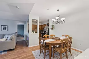 1634 Waterford Dr E, Edison, NJ 08820 - Photo 19