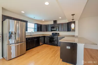 10 Alerica Lane, Franklin Township, NJ 08873 - Photo 9