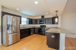 10 Alerica Ln, Franklin Township, NJ 08873 - Photo 9