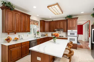 4 Bergen Dr, Cranbury Township, NJ 08512 - Photo 11