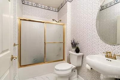 4 Bergen Drive, Cranbury Township, NJ 08512 - Photo 9