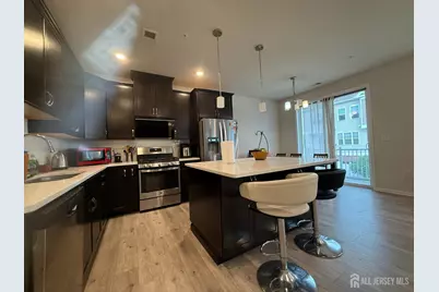 302 Dickson Court, Highland Park, NJ 08904 - Photo 5
