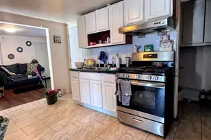 136 Broad St, Perth Amboy, NJ 08861 - Photo 5