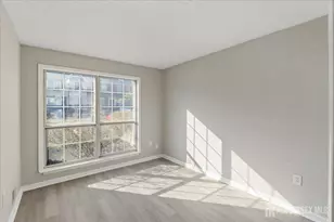 28 Boston Ct, Newark, NJ 07103 - Photo 25