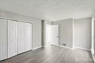 28 Boston Ct, Newark, NJ 07103 - Photo 29
