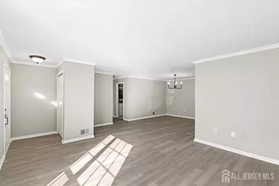 28 Boston Court, Newark, NJ 07103 - Photo 9