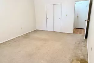 42 Woodedge Ave, Edison, NJ 08817 - Photo 17