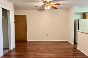 42 Woodedge Ave, Edison, NJ 08817 - Photo 5