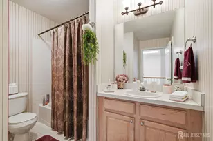 14 Linda Ct, Old Bridge Township, NJ 08879 - Photo 21