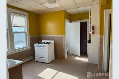 231 Myrtle Avenue, Irvington, NJ 07111 - Photo 23
