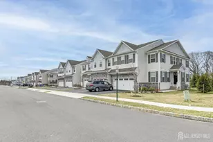 107 Charleston Dr, Monroe Township, NJ 08831 - Photo 3