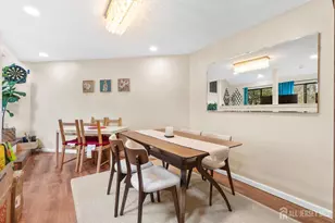 272 Westgate Dr, Edison, NJ 08820 - Photo 17