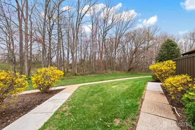 272 Westgate Drive, Edison, NJ 08820 - Photo 5