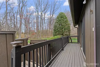272 Westgate Drive, Edison, NJ 08820 - Photo 9