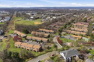 8401 Hana Rd, Edison, NJ 08817 - Photo 37