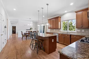 21 Woodmere Rd, Monroe Township, NJ 08831 - Photo 13