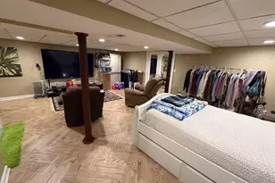 199 E Arthur Pl, Iselin, NJ 08830 - Photo 25