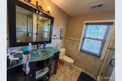 199 E Arthur Place, Iselin, NJ 08830 - Photo 19