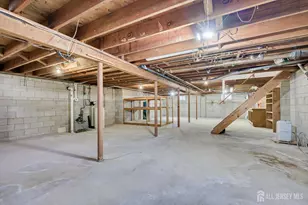 17 Bartha Ave, Edison, NJ 08817 - Photo 21