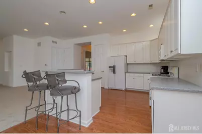 3 Hogan Way, Monroe Township, NJ 08831 - Photo 9