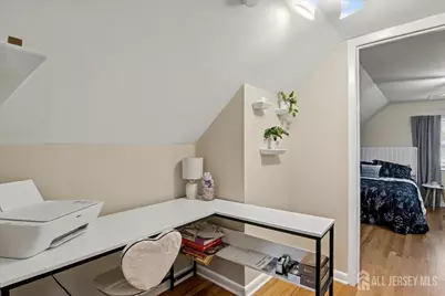 144 N Michigan Avenue N, Kenilworth, NJ 07033 - Photo 15