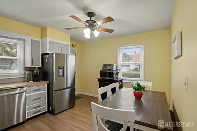 144 N Michigan Avenue N, Kenilworth, NJ 07033 - Photo 7