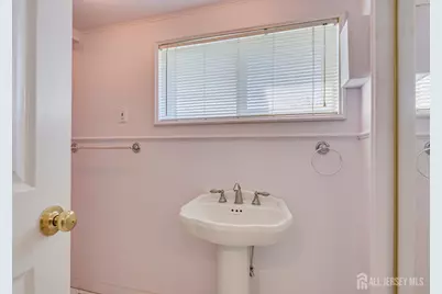 40 Meeker Avenue, Edison, NJ 08817 - Photo 21